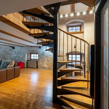 公寓 Old Town Loft Duplex, 24h7d Self Check In Loft *
