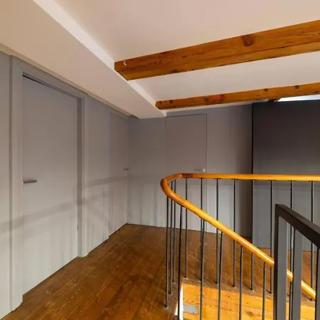 Old Town Loft Duplex, 24h7d Self Check In Loft 公寓 *